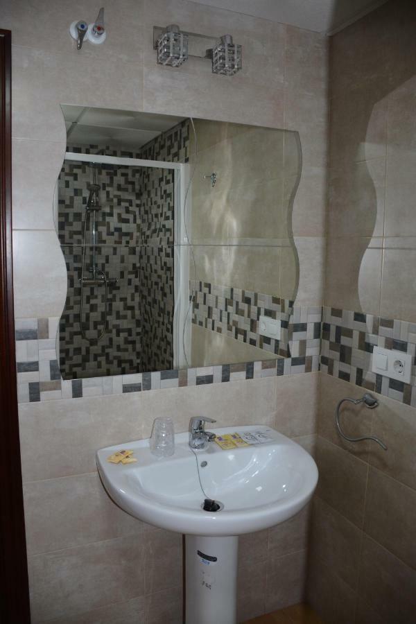 Hostal Restaurante La Mancha 鲁伊德拉 外观 照片